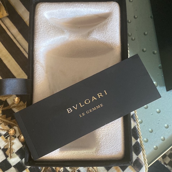 Bvlgari Le Gemme: Maravilla. Luxurious scent in a beautiful bottle! - Picture 8 of 14